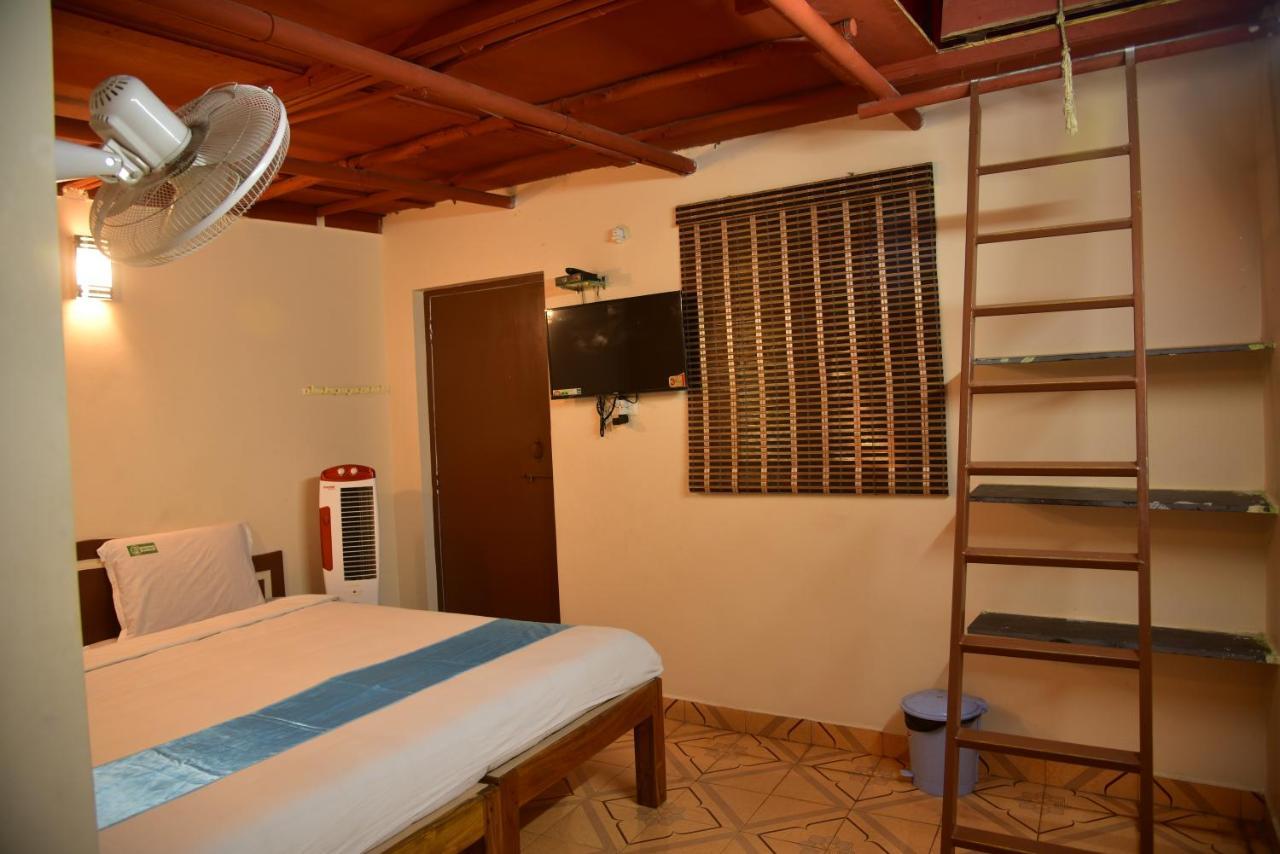 A P Guest House Pondicherry Ngoại thất bức ảnh